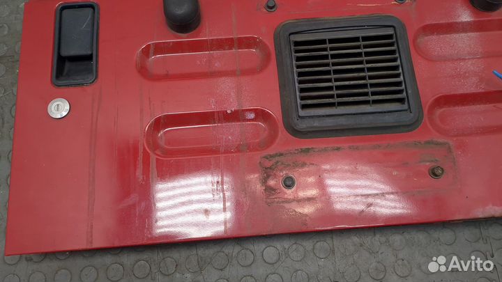 Крышка багажника Jeep Wrangler, 2005