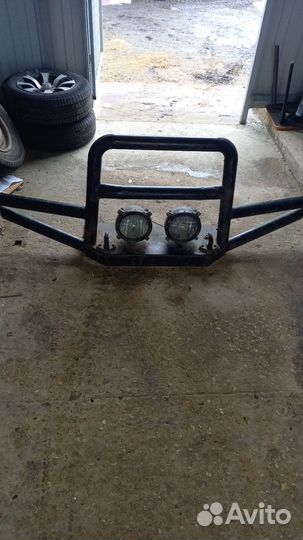 Силовой бампер на УАЗ 469 кенгурятник