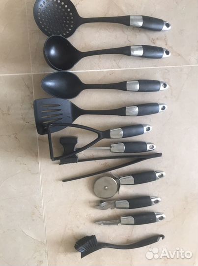 Набор кухонных принадлежностей