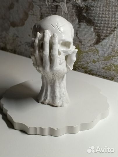 Статуэтка из гипса