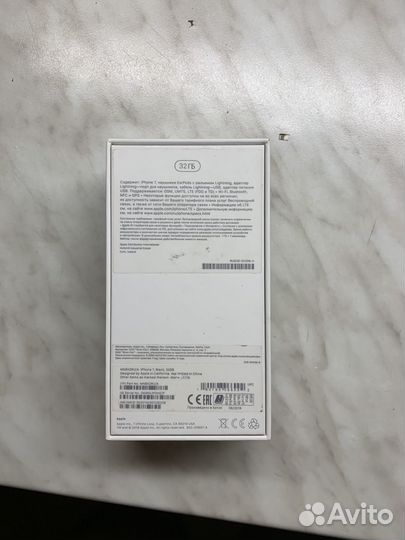 Телефон iPhone 7