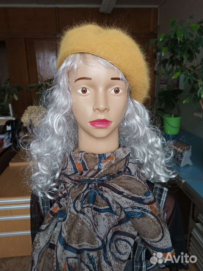 Берет женский, разные