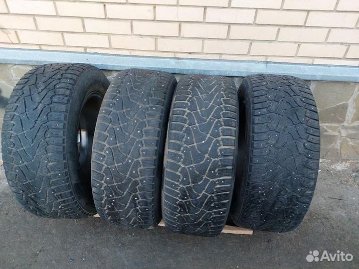 R18 Pirelli Ice Zero 265/60, PCD 5x127 DIA 71.5