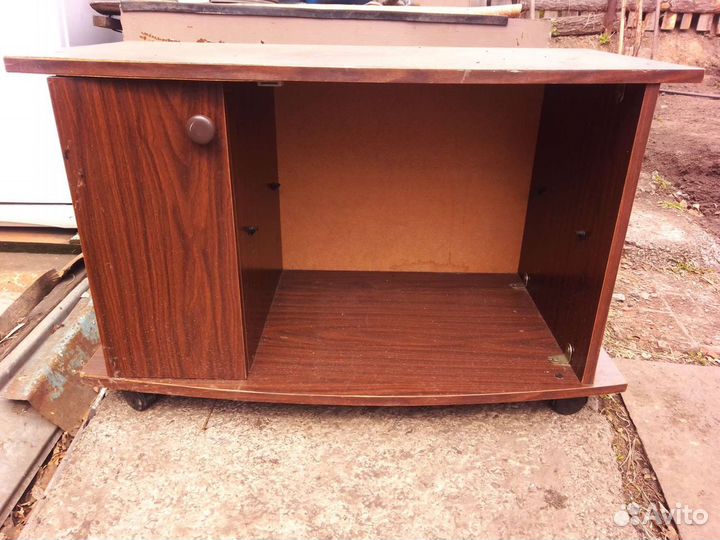 Тумба под телевизор