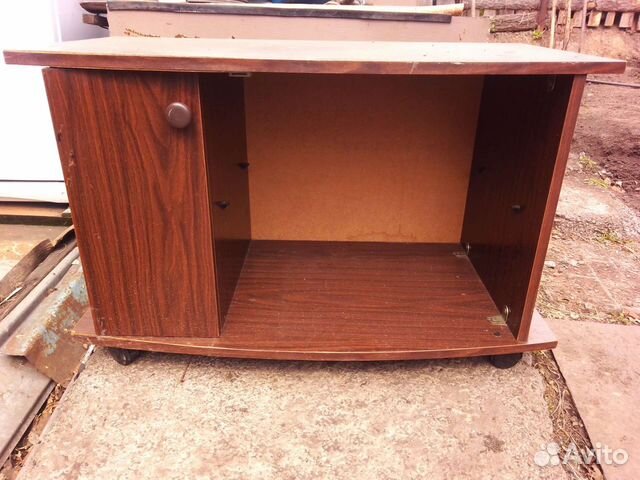 Тумба под телевизор