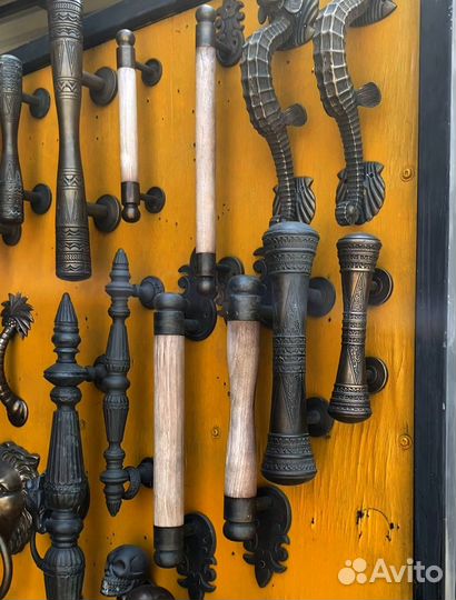 Аксессуары для шкафа и двери замочной скважины