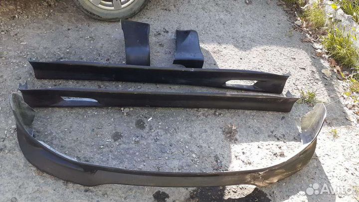 Обвес пороги накладки Toyota RAV4