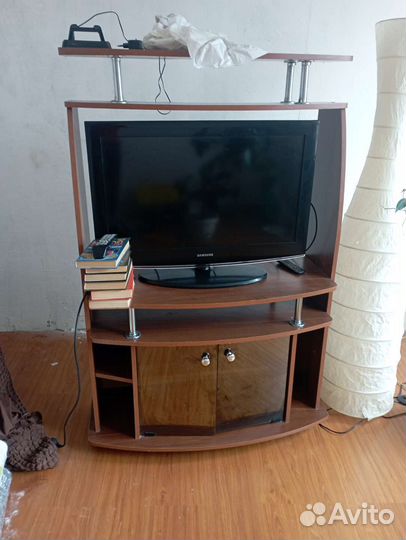 Тумба под телевизор