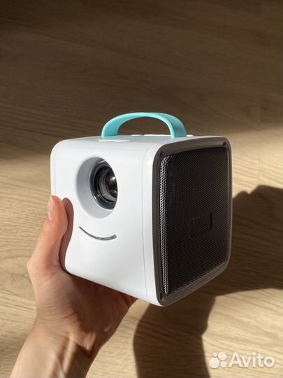 Мини проектор