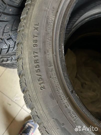 Kumho I'Zen KW22 215/55 R17