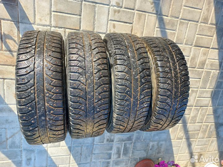 Bridgestone Ice Cruiser 7000 195/65 R15 94Q