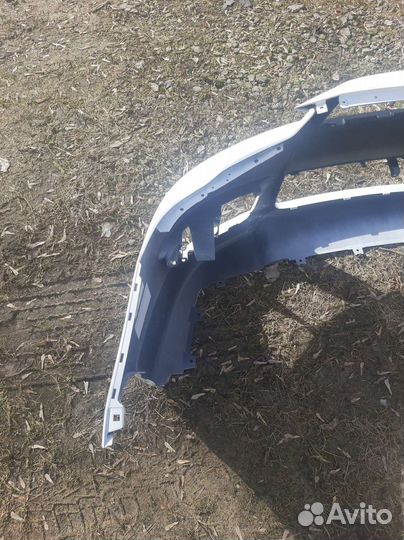 Бампер передний mitsubishi lancer 10