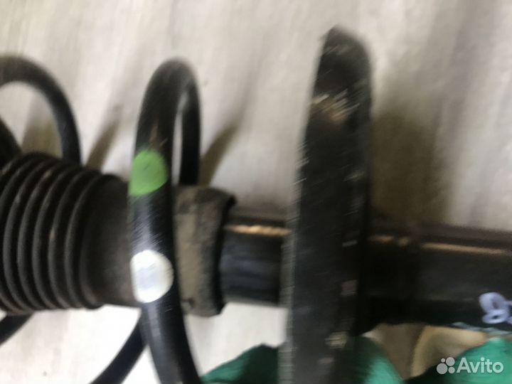 Рено логан степвэй амортизатор передний