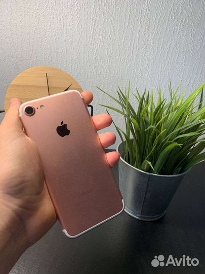 Телефон iPhone 7 128gb