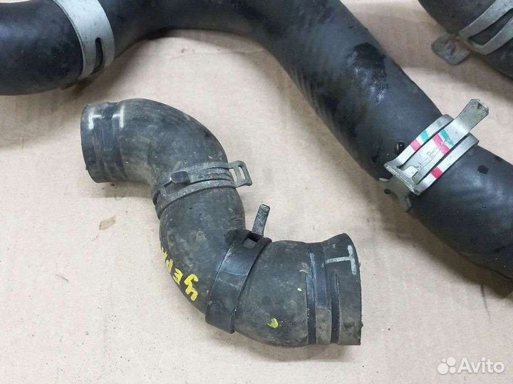 Патрубки охлаждения двигателя Киа Церато 3 YD 2.0