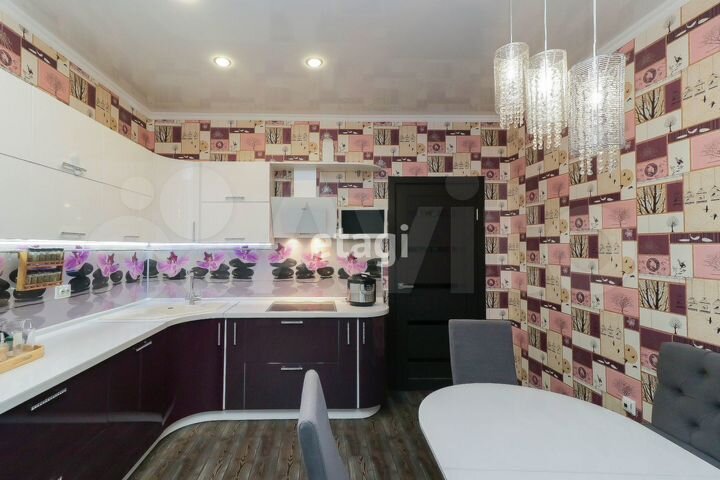 3-к. квартира, 87,5 м², 12/17 эт.