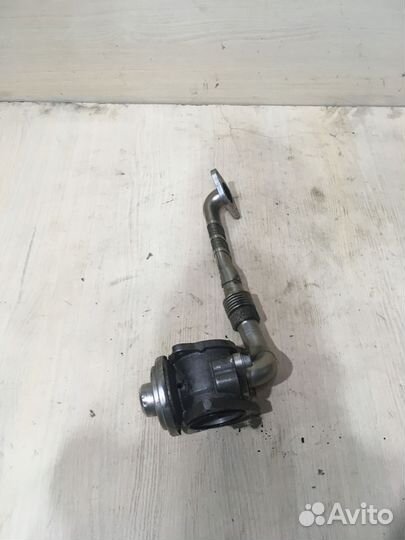 Клапан EGR Volkswagen Touran 038129637D