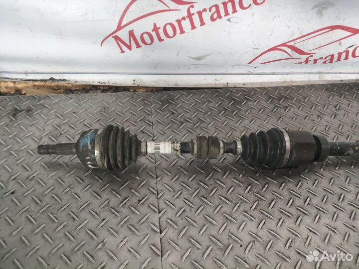 Привод передний правый Nissan Tiida 1.6 HR16DE