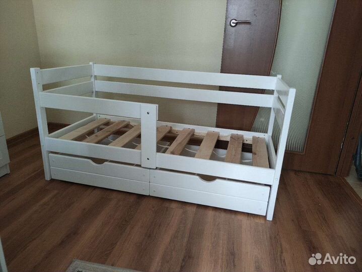 Детская кровать новая