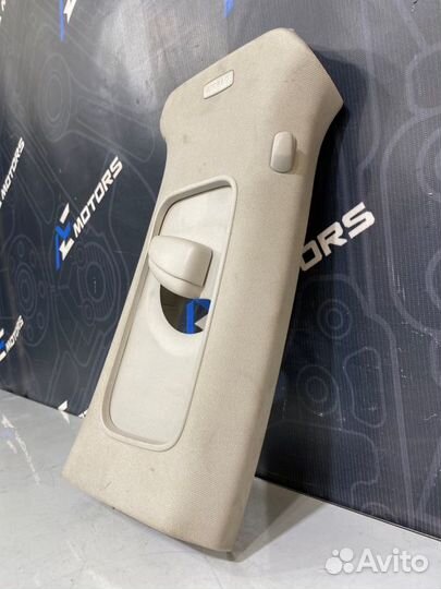 Обшивка салона правая Volkswagen Passat Variant B6