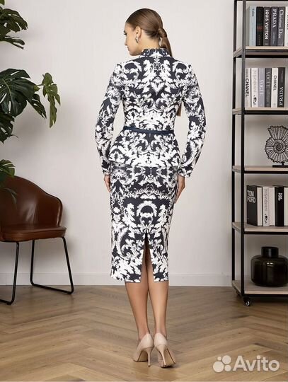 Костюм юбочный с ремешком вечерный Шенон