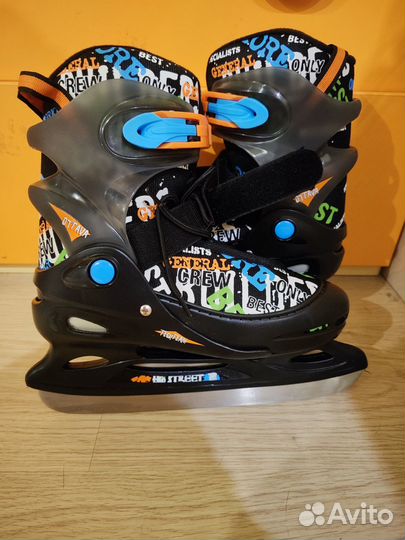 Коньки ледовые раздвежные