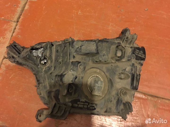 Противотуманная фара правая kia rio