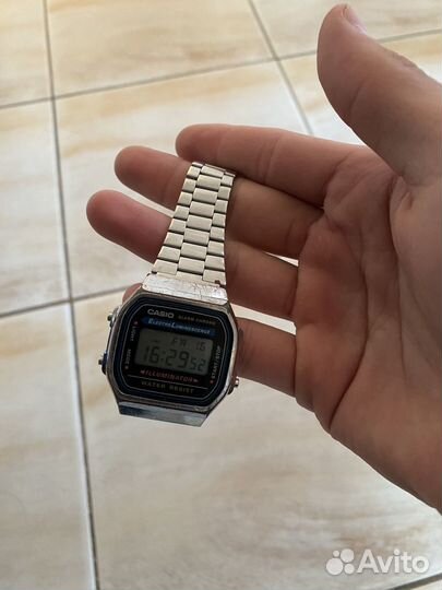 Часы casio