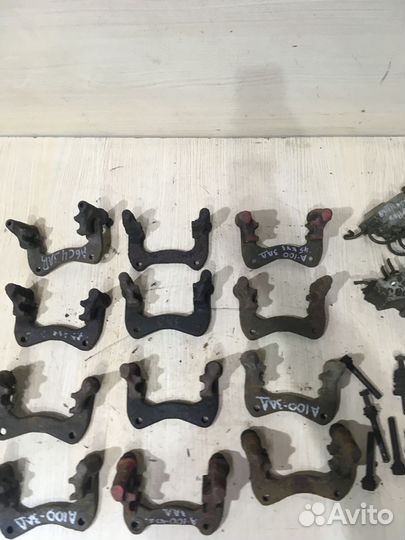 Скоба суппорта заднего Ауди 100 С4