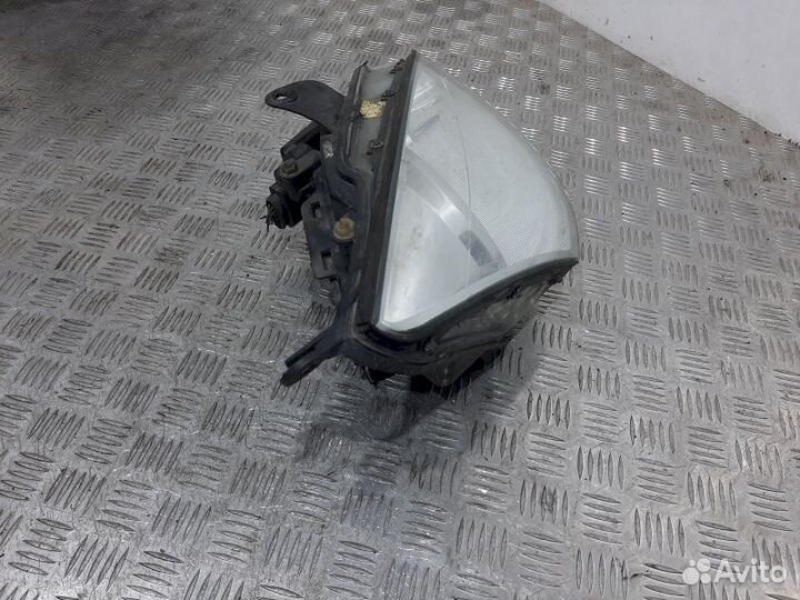 Фара Ford Focus 1 (1998-2004)