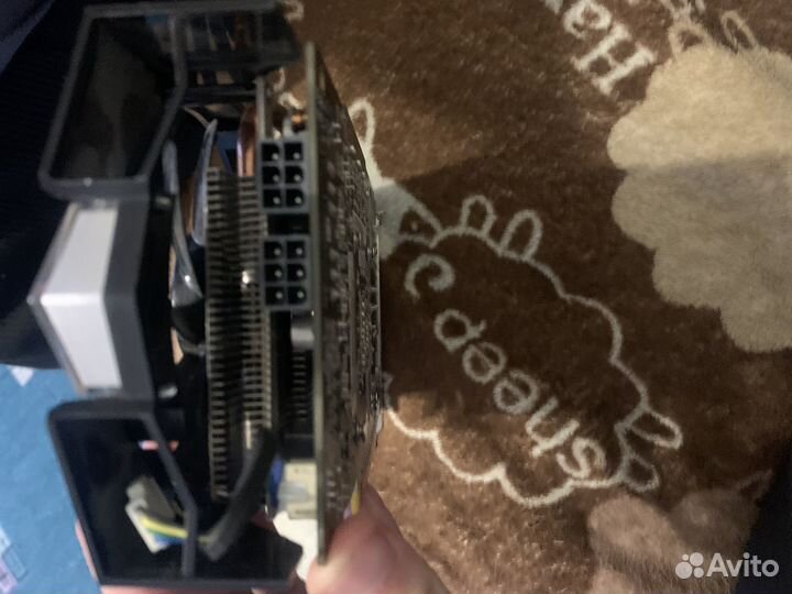 Видеокарта r9 270x 4gb