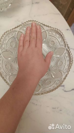 Хрустальные салатницы и конфетницы