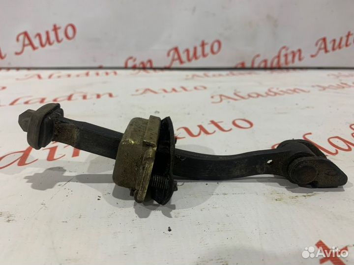 Ограничитель двери передний Ford Focus 1