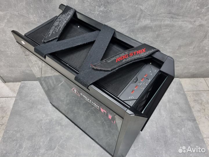 Корпус asus ROG Strix Helios