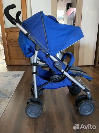 Прогулочная коляска трость chicco