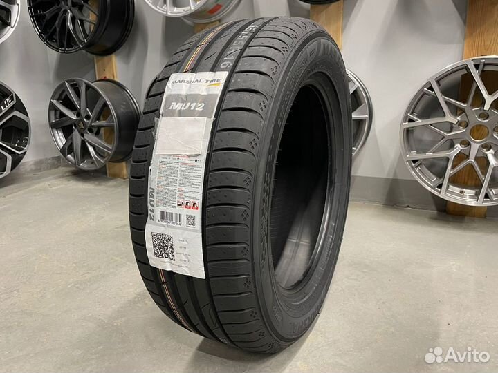 Marshal MU12 225/45 R19 96Y