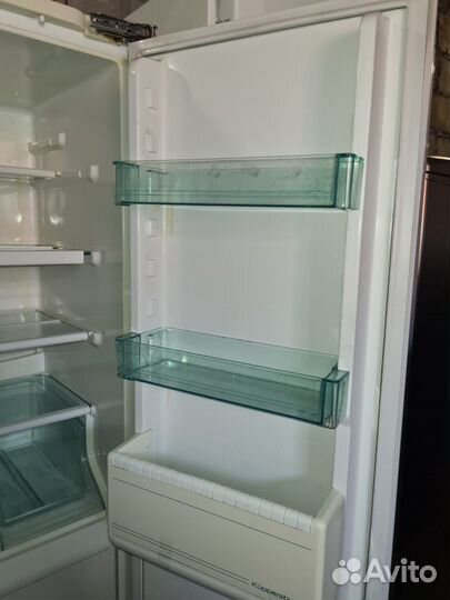 Холодильник Kuppersbusch