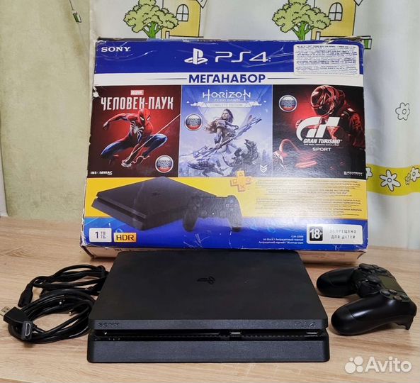 Sony PS4 slim 1tb