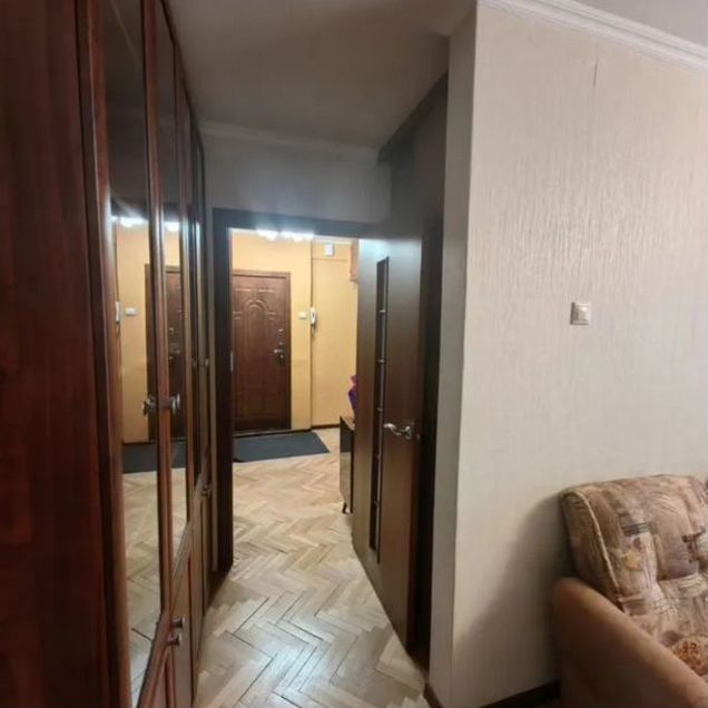 Койко-место 65 м² в 2-к., 1/18 эт.