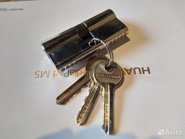 Личинка для замка за koпeйки