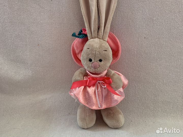 Игрушки мягкие Зайки