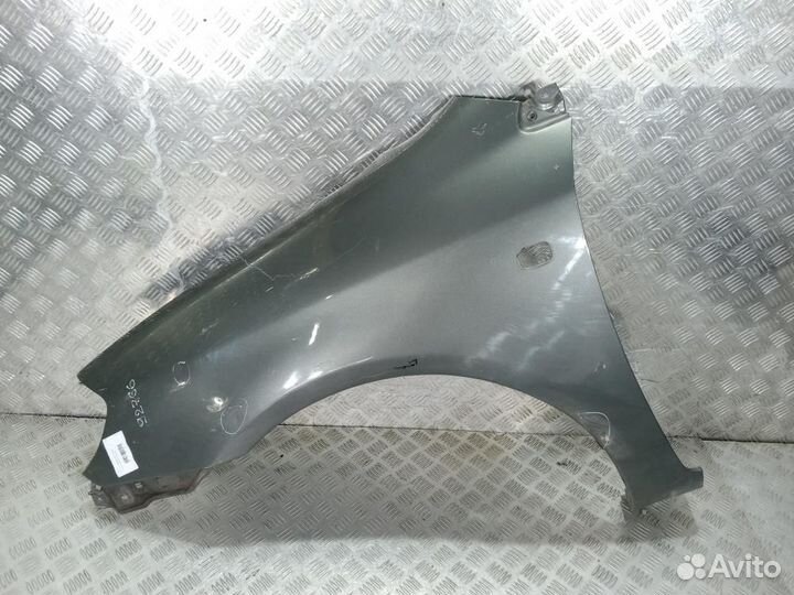 Крыло Toyota Corolla E12 (2001-2006)