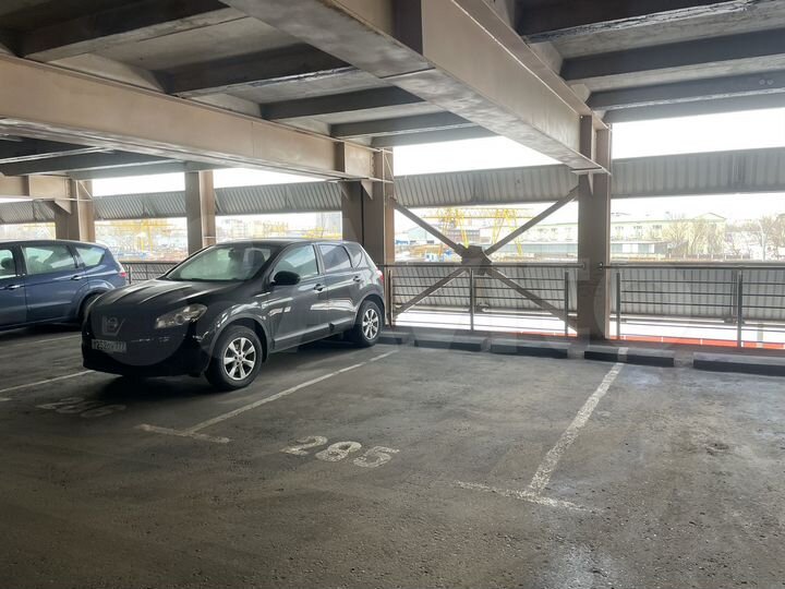 Машиноместо, 16 м²