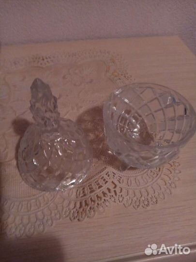 Хрустальная вазочка Ананас с крышкой