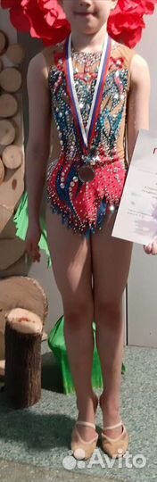 Купальник для художественной гимнастики