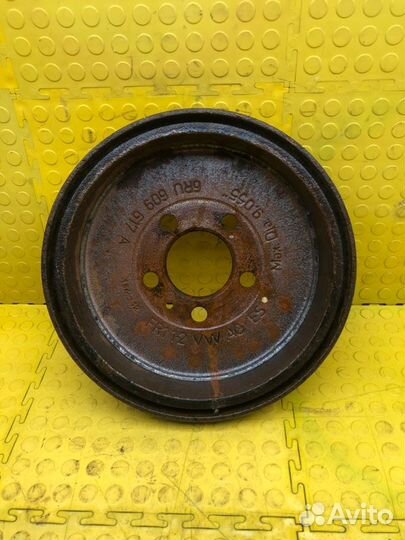 Тормозной барабан задний Volkswagen Polo 2010