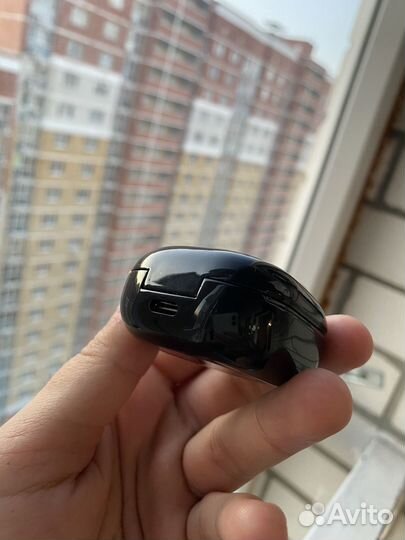 Беспроводные наушники Samsung Galaxy buds live