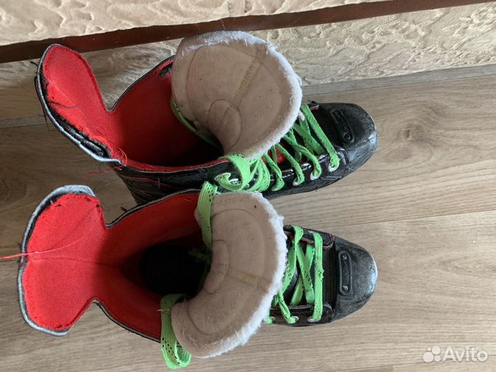 Хоккейные коньки детские Bauer NXS