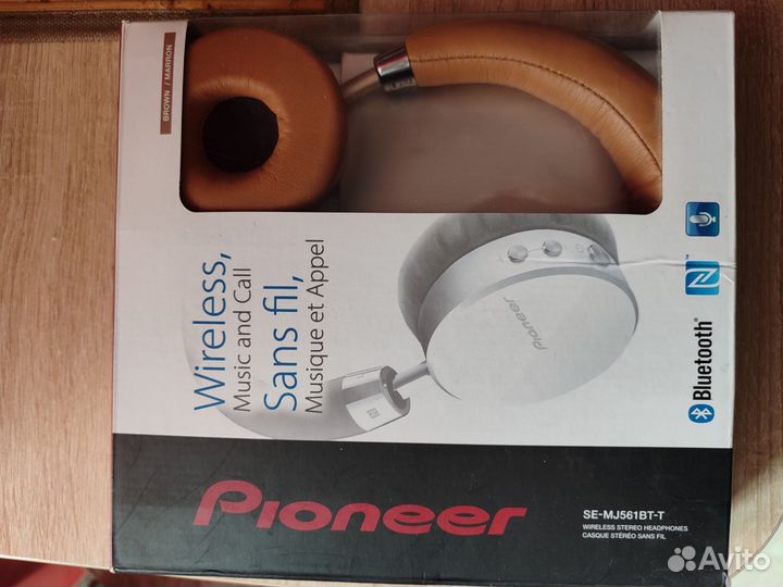 Беспроводные наушники pioneer