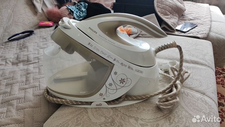 Паровой утюг Philips